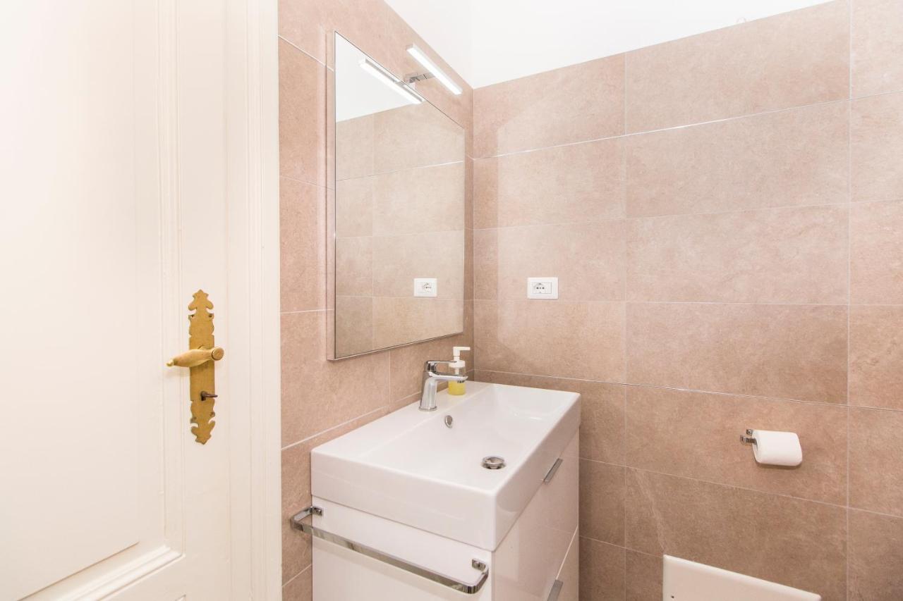 Golden Eagle Apartamento Turim Exterior foto